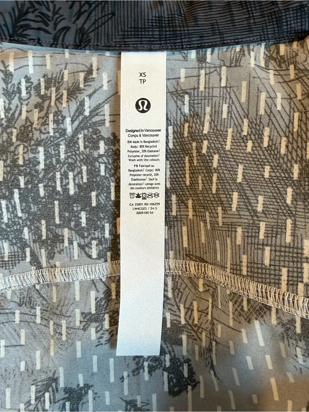 Lululemon Reflective Lightweight Running Jacket